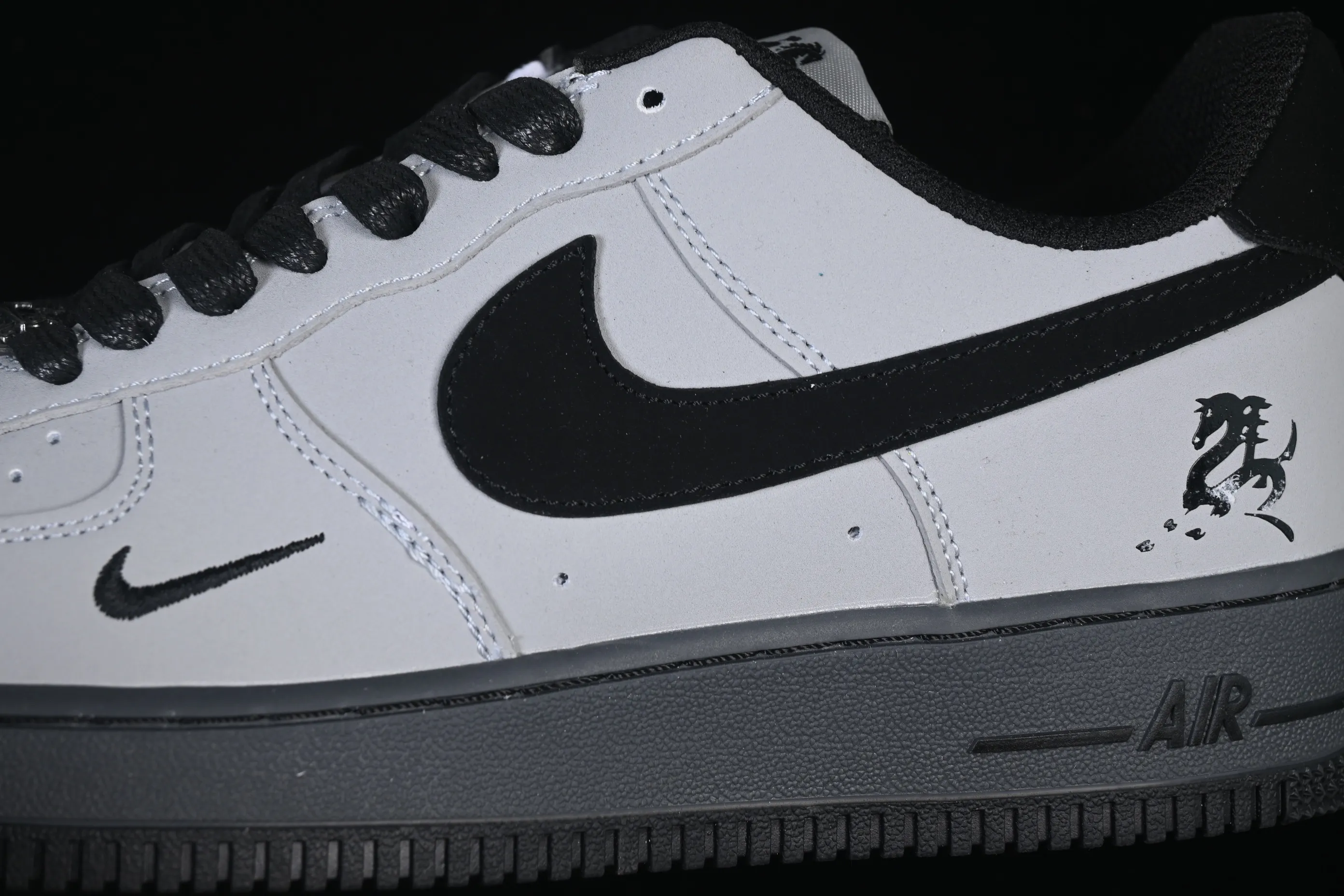 All categories Nk Air Force 1 Air Force series Nk Air Force 1 Low Air Force low top Nike Air Force 1'07 Low Year of the Horse limited edition Gray gray shadow Air Force 1 low top casual sneakers IH1401-100